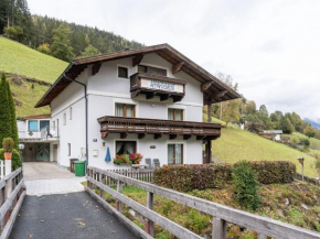 Luxurious Apartment in Zell am See near Ski Area
